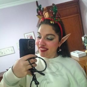 Laura, Niñera o canguro en Pilas