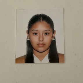 Isabella, Niñera o canguro en Alginet