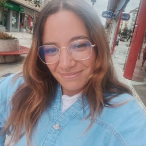 Carla, Babysitter in Arteixo