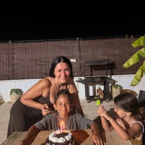Camelia adriana, Familia en Murcia