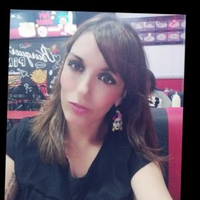 Dolores, Babysitter in Guillena