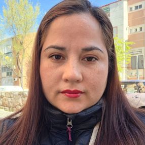 Susana, Niñera o canguro en Móstoles