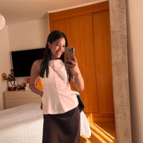 Luciana, Babysitter in Cájar