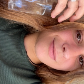 Nerea, Babysitter in Valencina de la Concepción