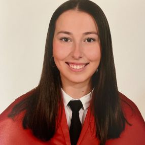 Alejandra, Niñera o canguro en Morón de la Frontera