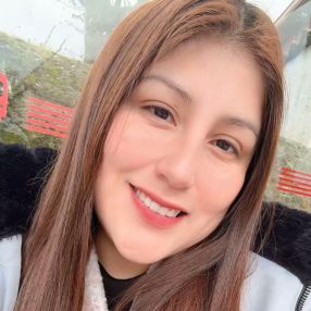 Milagros, Babysitter in Navas del Rey