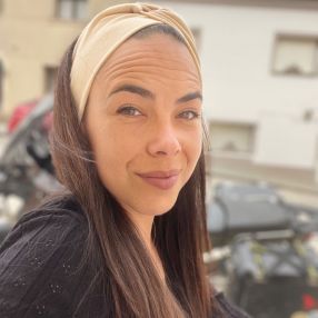Samiah, Niñera o canguro en Antequera