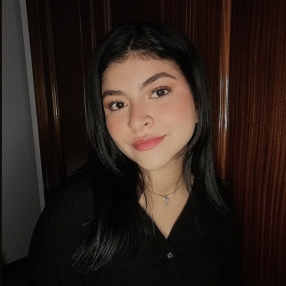 Mariana, Babysitter in Barbadás