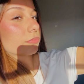 Lidia, Niñera o canguro en La Rinconada
