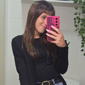 Agustina, Niñera o canguro en El Catllar