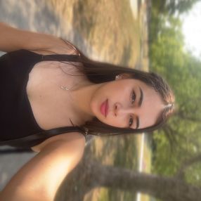 Dalila, Babysitter in Palau-solità i Plegamans