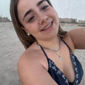 Nerea, Niñera o canguro en Pájara