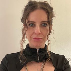 Roberta, Niñera o canguro en El Masnou