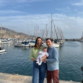 Alba, Family in Cartagena