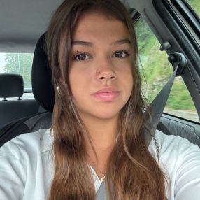 Daniela, Niñera o canguro en Reocín
