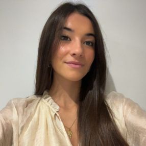 Carlota, Babysitter in Alcoi