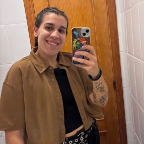 Araceli, Niñera o canguro en Calafell