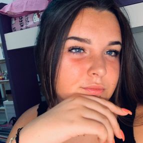 Andrea, Niñera o canguro en Montilla