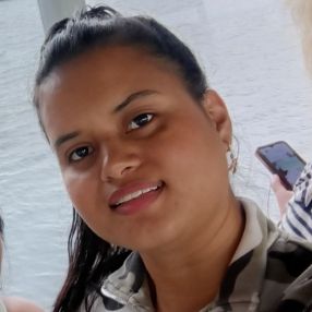 Aura Cristina, Niñera o canguro en Santurtzi