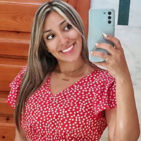 KATHERIN ANDREA, Babysitter in Arona