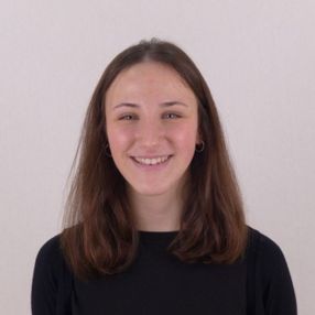 Sara, Niñera o canguro en Argamasilla de Calatrava
