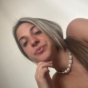 melany, Babysitter in Alberic