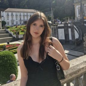 Isabel, Babysitter in Pola de Laviana