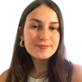 Julia, Niñera o canguro en Chirivella
