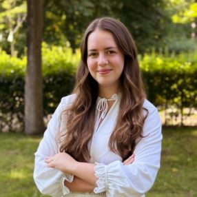 Rebeca Isabella, Babysitter in Alcorcón