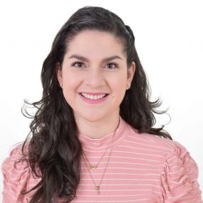 Vero, Babysitter in Vigo