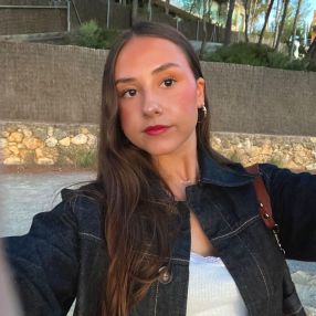 Amaia, Niñera o canguro en Berango