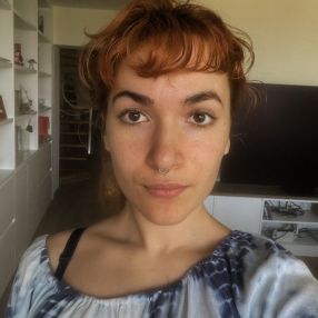 Erinn, Niñera o canguro en El Papiol
