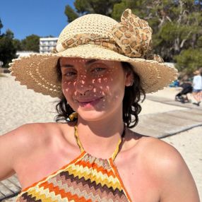 Paola, Babysitter in Alcúdia