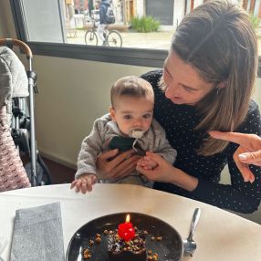 Eva, Familia en Porqueres