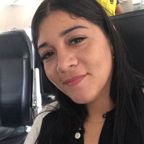 Naomi, Niñera o canguro en Segorbe