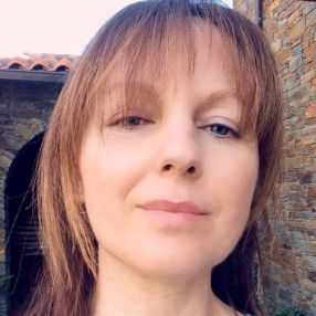 María Jesús, Niñera o canguro en Valdoviño