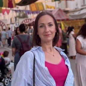 Hanna, Niñera o canguro en Alaquàs