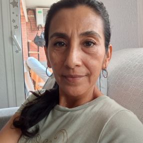 Erma Yolanda, Niñera o canguro en Cornellà de Llobregat