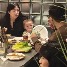 Yun, Family in Esplugues de Llobregat