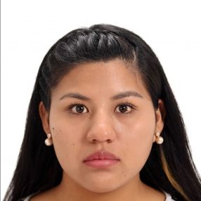 Yessenia, Babysitter in Durango