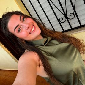 Sara, Niñera o canguro en Ejea de los Caballeros
