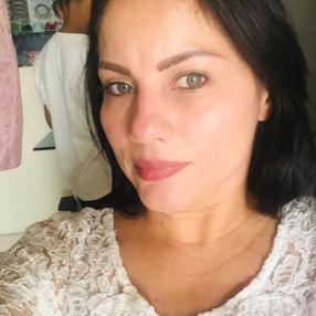Paola, Babysitter in Rubí