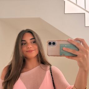 Lucia, Babysitter in Puebla de Farnáls