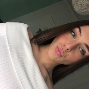 Ainhoa, Niñera o canguro en Mos