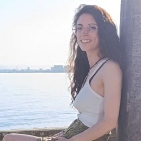 Elena, Niñera o canguro en Arévalo