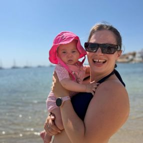 Tanit, Familia en Santa Eulària des Riu