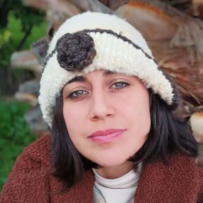 Paula, Niñera o canguro en Cocentaina