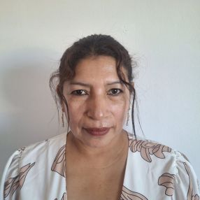 Lucia, Babysitter in Cintruénigo