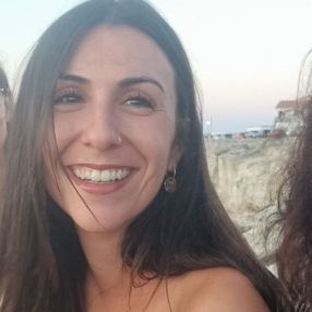 Esther, Niñera o canguro en Sabadell