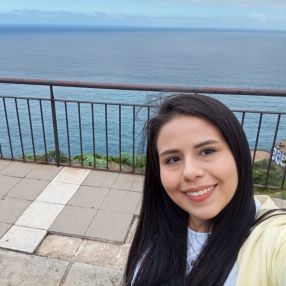 Angelica, Niñera o canguro en La Victoria de Acentejo